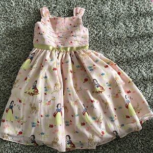 Snow white Disney princess Dress size 4